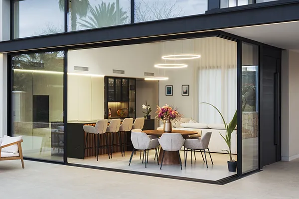 EXTRUAL E 150 EN OBRA