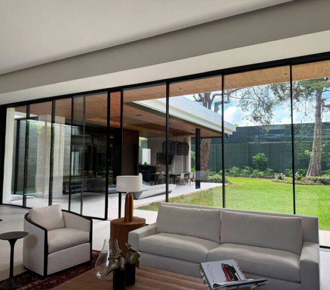 EXTRUAL SISTEMA E 150 PARA GRANDES DIMENSIONES