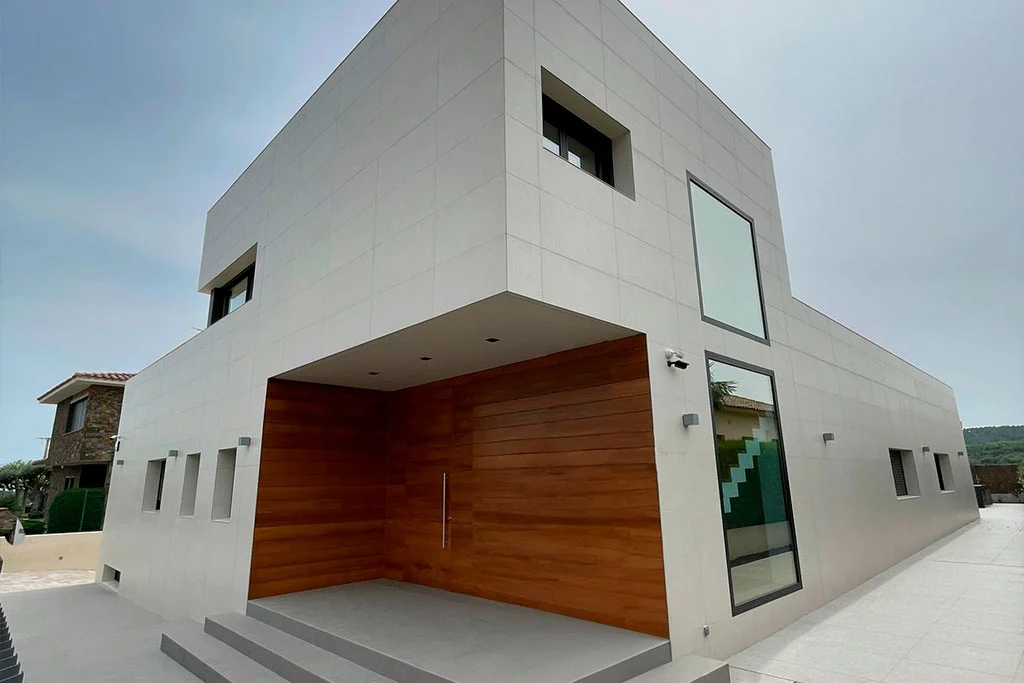 EXTRUAL SISTEMAS DE CARPINTERIA DE ALUMINIO E 60 E 36 EN OBRA ESPACIOS QUE INSPIRAN DISENO Y ESTETIC